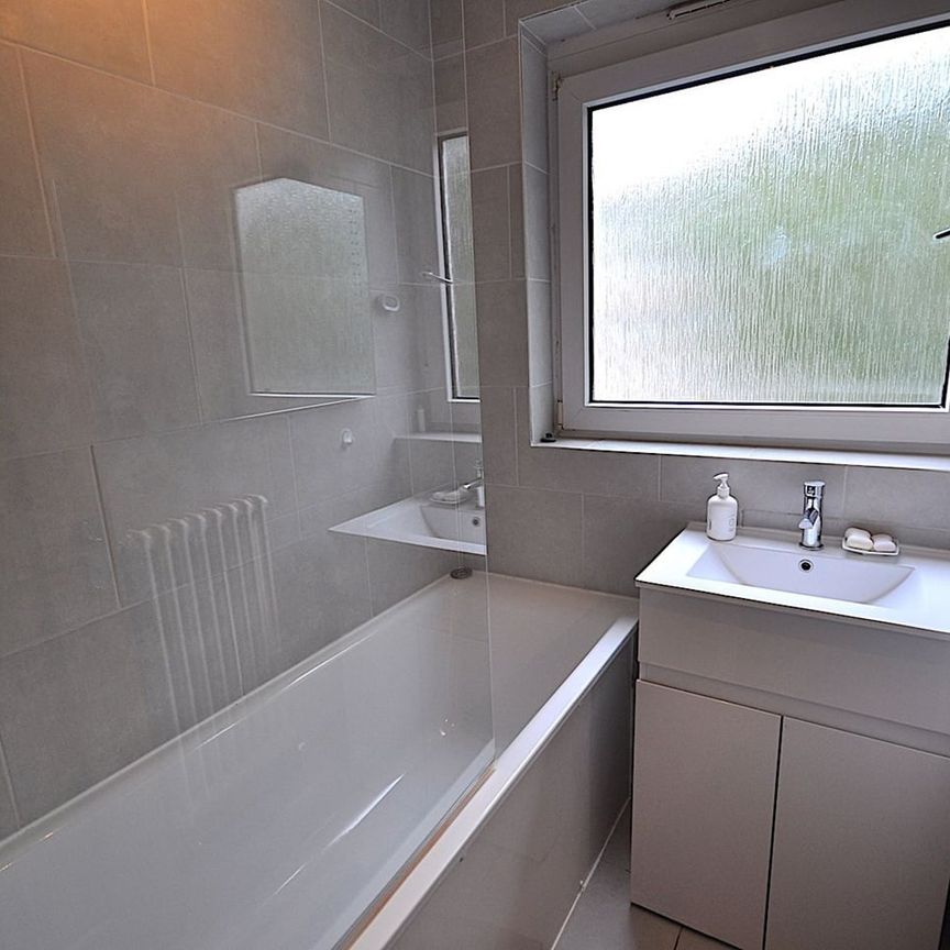 Room in a Shared Flat, Stockbeck, NW1 - Photo 1