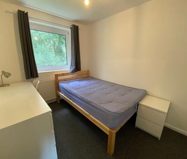 4 bedroom house to rent - Photo 1