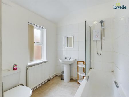 4 bedroom townhouse to rent - Photo 4