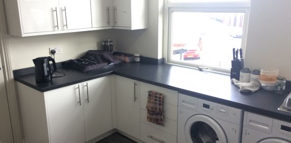 WF6, Normanton - Photo 2