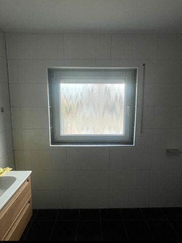 Großzügige 4- Zimmer-Wohnung mit Balkon in Bobstadt - Photo 4