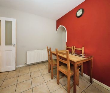 Hillside Avenue, Halesowen - Photo 3