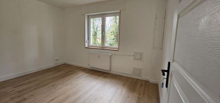 Location Appartement 4 pièces 71m² ILLZACH 68110 - Photo 2