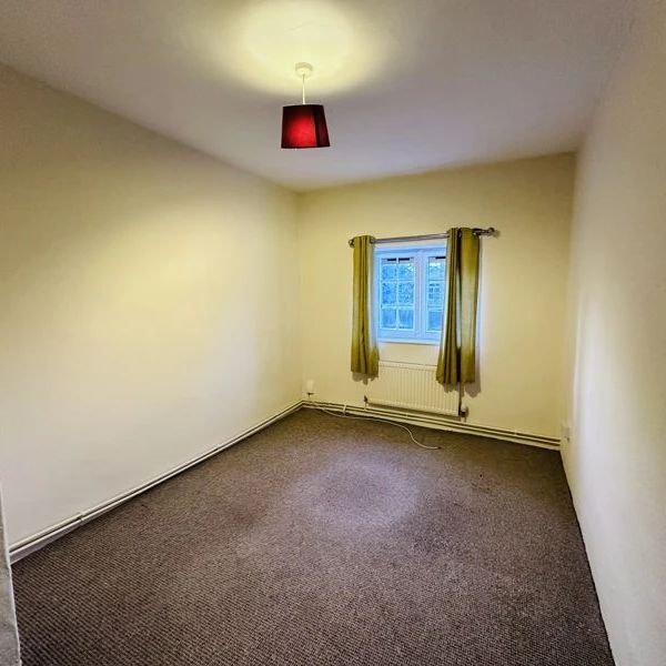 69 Main Road, - Photo 1