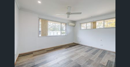 LARGE HOME WITH EXTRA KITCHEN, RUMPUS & BATHROOM DOWNSTAIRS! - Photo 4