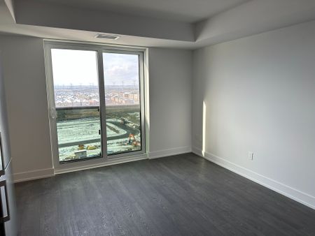 For Lease - 2550 Simcoe Street Unit# 1019, Oshawa, Ontario - Photo 4