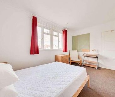 Old Park Avenue, Canterbury, CT1 - Photo 4