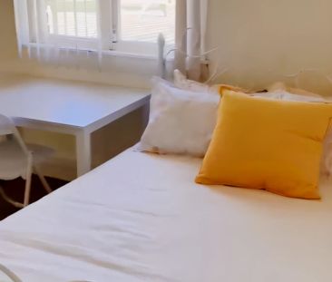 2 bed 1 bath-single room 1 - Photo 1