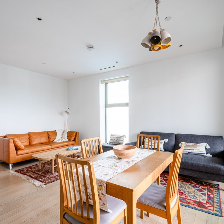 2 Bed Flat, Otto Building, E5 - Photo 1