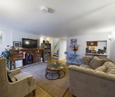 15 Arthur Street, Hillsborough, BT26 6AP - Photo 3