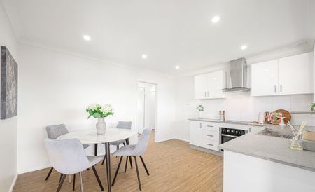 SINGLE LEVEL FAMILY HOME - Photo 3