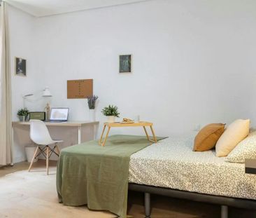 Travesía Oriente, Getafe, Community of Madrid 28901 - Photo 2