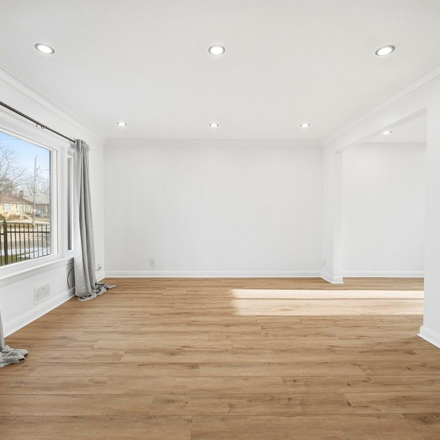 For Lease - 65 Cuffley Crescent, Toronto, Ontario - Photo 1