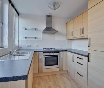 1 bedroom apartment to rent - Photo 2