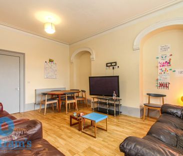 9 bed Semi-Detached House for Rent - Photo 2