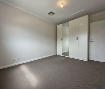 Modern City-Fringe Living - Photo 3