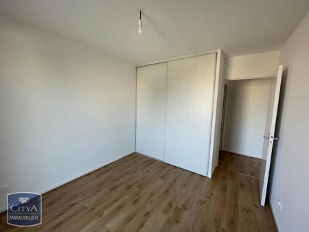 Location Appartement 3 pièces 71m² CALUIRE ET CUIRE 69300 - Photo 4