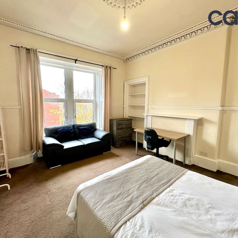 54 Garnethill Street, Glasgow, G3 6QQ - Photo 1