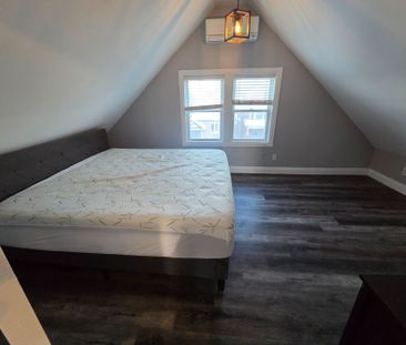 For Lease - 16 Cedar Avenue Unit# 1, Hamilton, Ontario - Photo 6