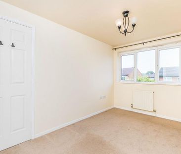 3 bedroom detached house to rent - Photo 5