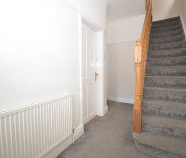 Rocklands Avenue, Bebington - Photo 1