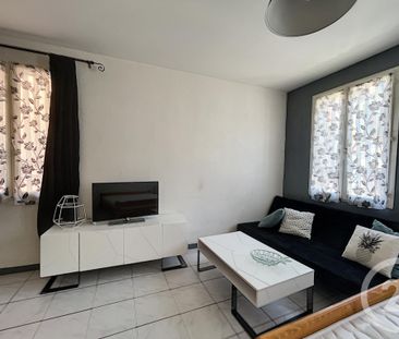 Location Appartement 1 pièce 23m² TROYES 10000 - Photo 2