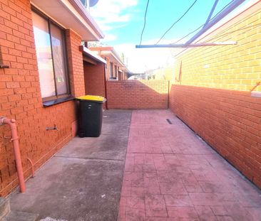 Close to Everything! - Photo 5