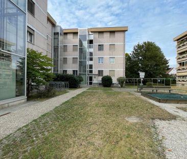 Nähe PlusCity: 3-Zimmerwohnung mit Loggia & TG-Platz in Traun/St. M... - Photo 2