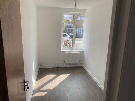 Radley Road, Bristol - Photo 5