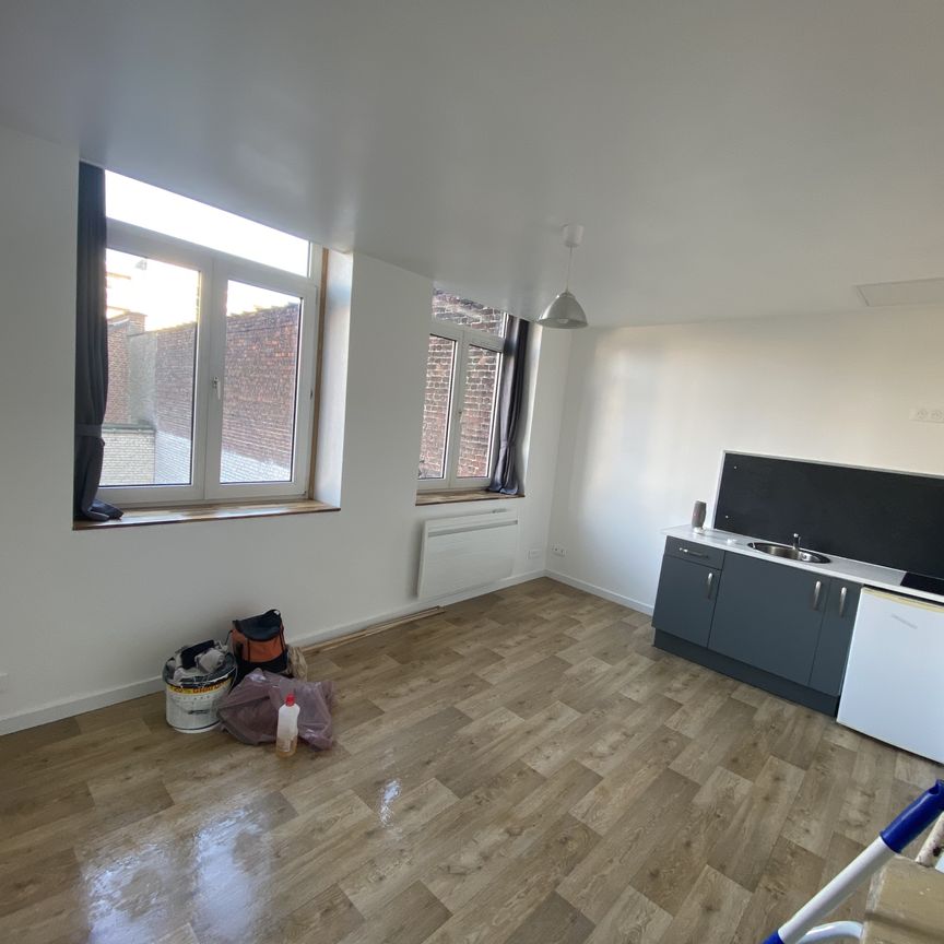 Appartement 2 pièces non meublé de 18m² à Lille - 470€ C.C. - Photo 1