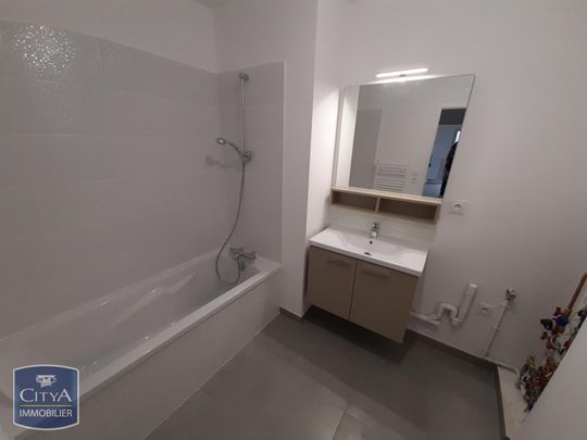 Location Appartement 3 pièces 63m² CAPINGHEM 59160 - Photo 1