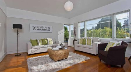 Mission Bay Two Bedroom - Photo 3