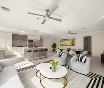 Exceptional Family Home - Photo 3