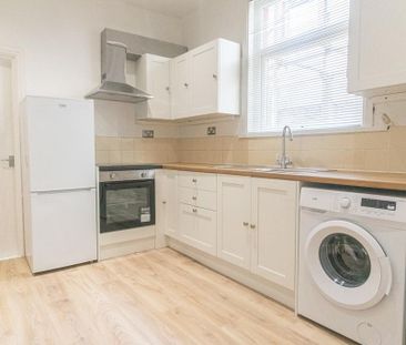 1 bedroom ground floor flat to rent - Photo 3
