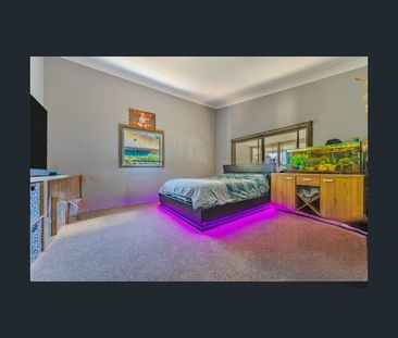 33 Eacott Street, Mandurah, WA 6210 - Photo 5