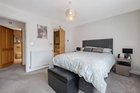 5 bedroom detached house to rent - Photo 5