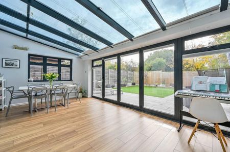 4 bedroom house to rent - Photo 2