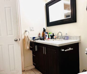 For Lease - 23 Gulliver Crescent, Brampton, Ontario - Photo 6