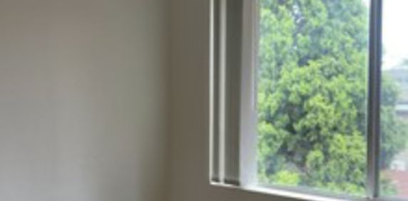 Affordable Two Bedroom Apartment - Photo 2