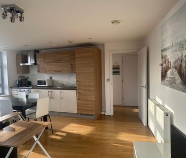 2 Bed Penthouse, Devons Road, E3 - Photo 1