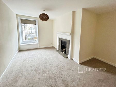 1 bedroom apartment to rent High Street East, Uppingham, Oakham, Rutland, LE15 - Photo 2