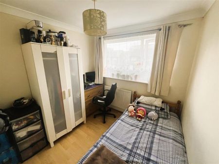 2 bedroom maisonette to rent - Photo 5
