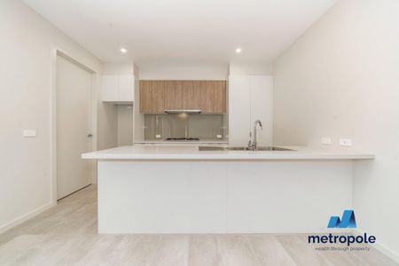 1/3 Churchill Avenue, CHADSTONE, VIC - Photo 4