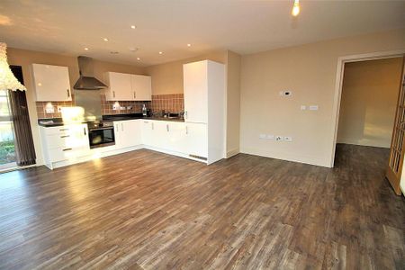 2 bedroom apartment to rent - Photo 5