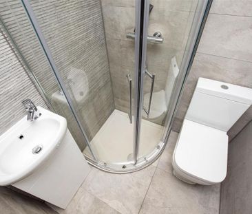 6 bedroom house to rent - Photo 2