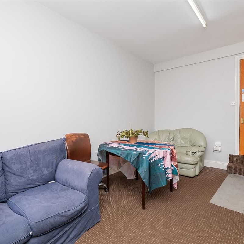 Carnarvon Road, Redland - Photo 1