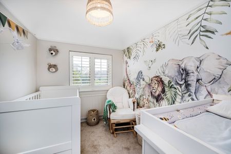 4 Bed Semi-Detached House, Barnes, SW13 - Photo 5