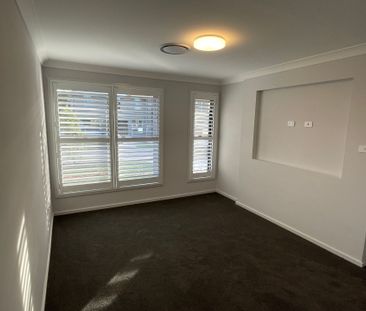 4 Bedroom Family Home - Photo 2