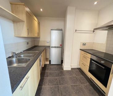 2 bedroom apartment to rent - Photo 6