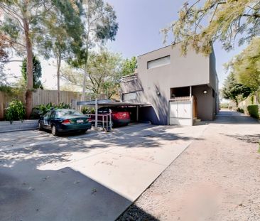 Standard Studio no balcony - Photo 3